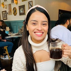 Meet your Posher, Gail